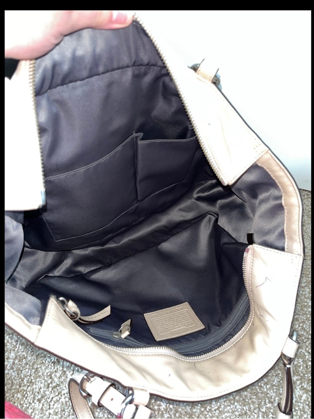 Coach - Picture 5 of 6